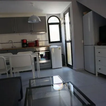 Mit Gemeinschaftlichem Pool By Interhome דירה *