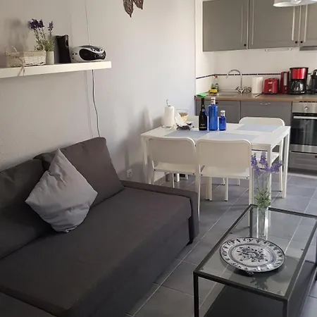 Apartamento Mit Gemeinschaftlichem Pool By Interhome *